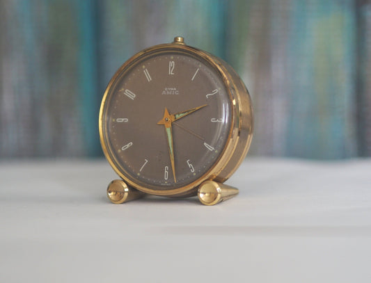 Cyma Amic - 1950's vintage mechanical wind up   Alarm Clock Cyma , Rare Swiss made vintage mechanical wind up alarm clock Cyma