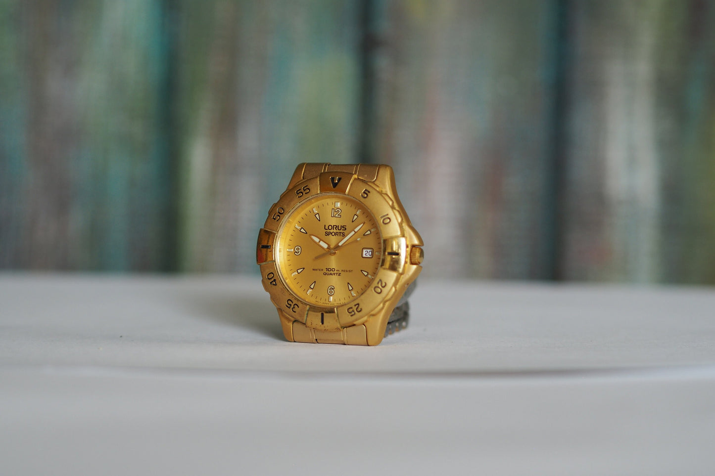 1990's   Japanese  quartz men's watch LORUS