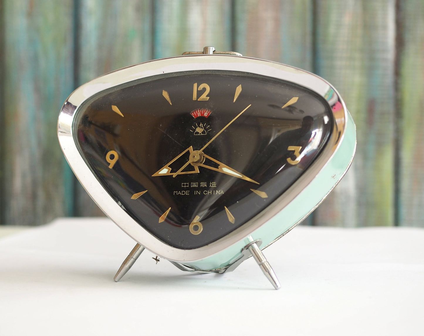 Shanghai clock - Vintage  Shanghai  space age alarm clock, vintage mechanical wind up alarm clock, space age clock