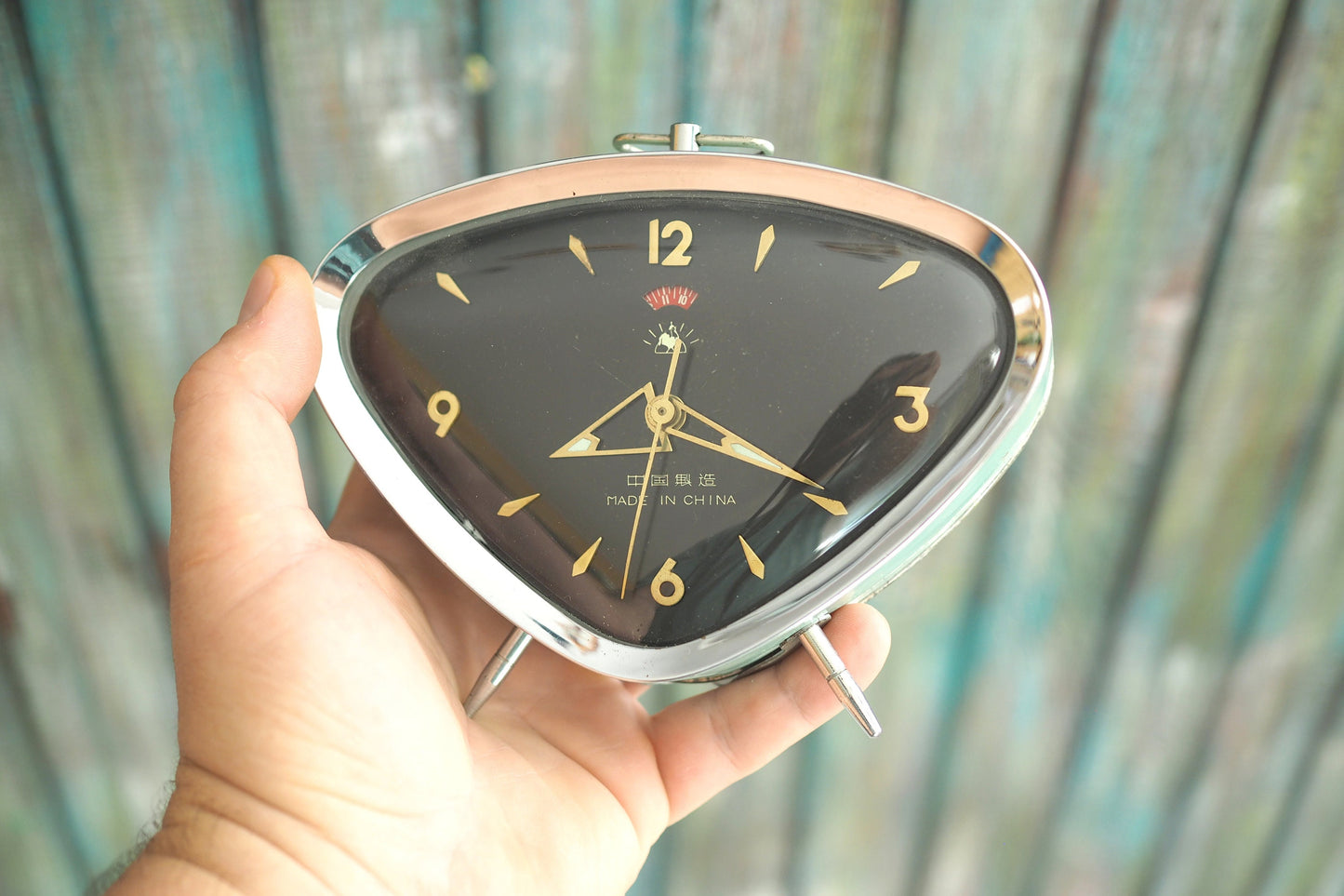 Shanghai clock - Vintage  Shanghai  space age alarm clock, vintage mechanical wind up alarm clock, space age clock