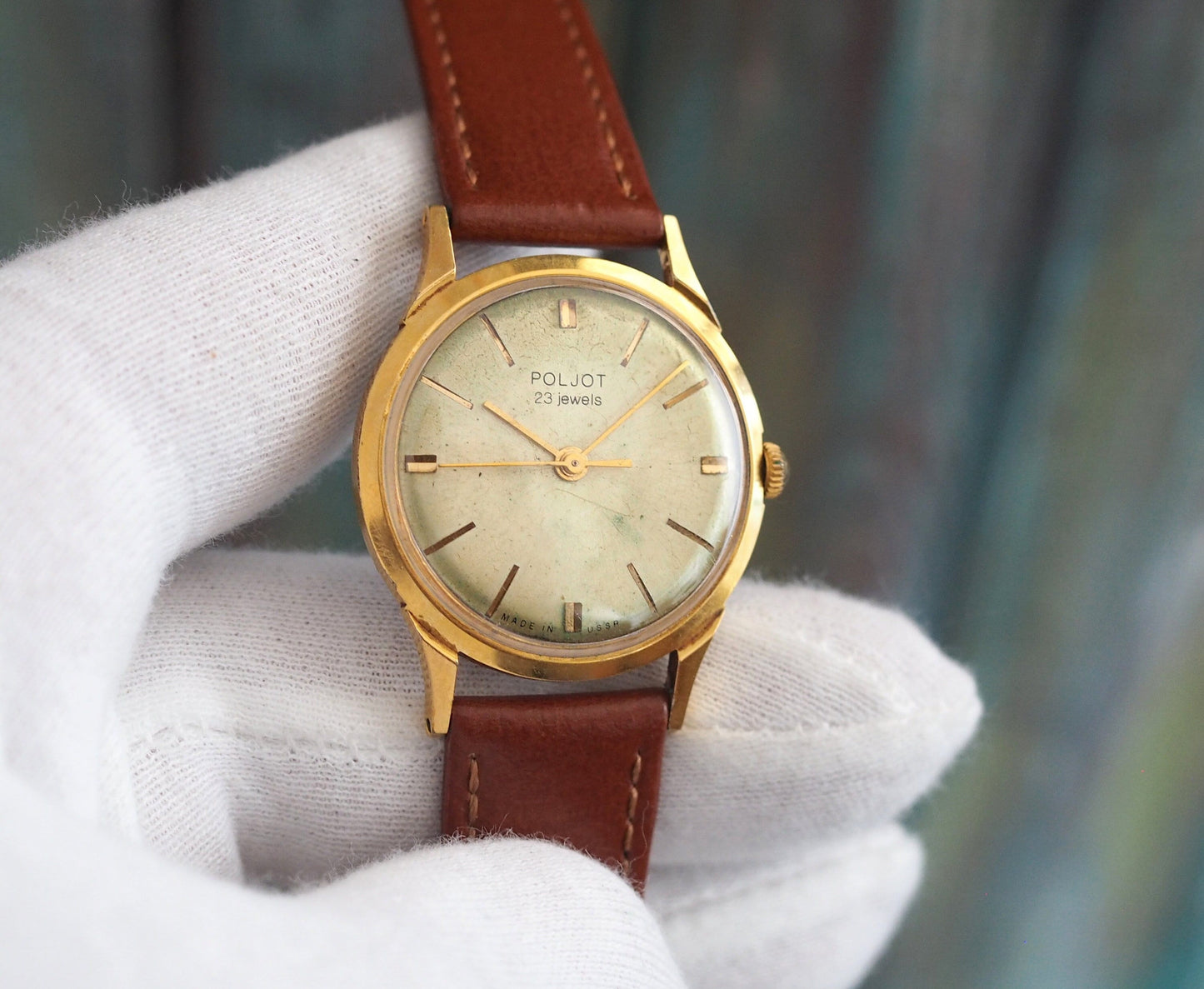 Poljot  de Luxe -  1950's vintage mechanical wind up men's watch